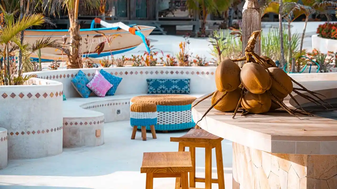 Eliana Resort: One Of Our Two Bars
